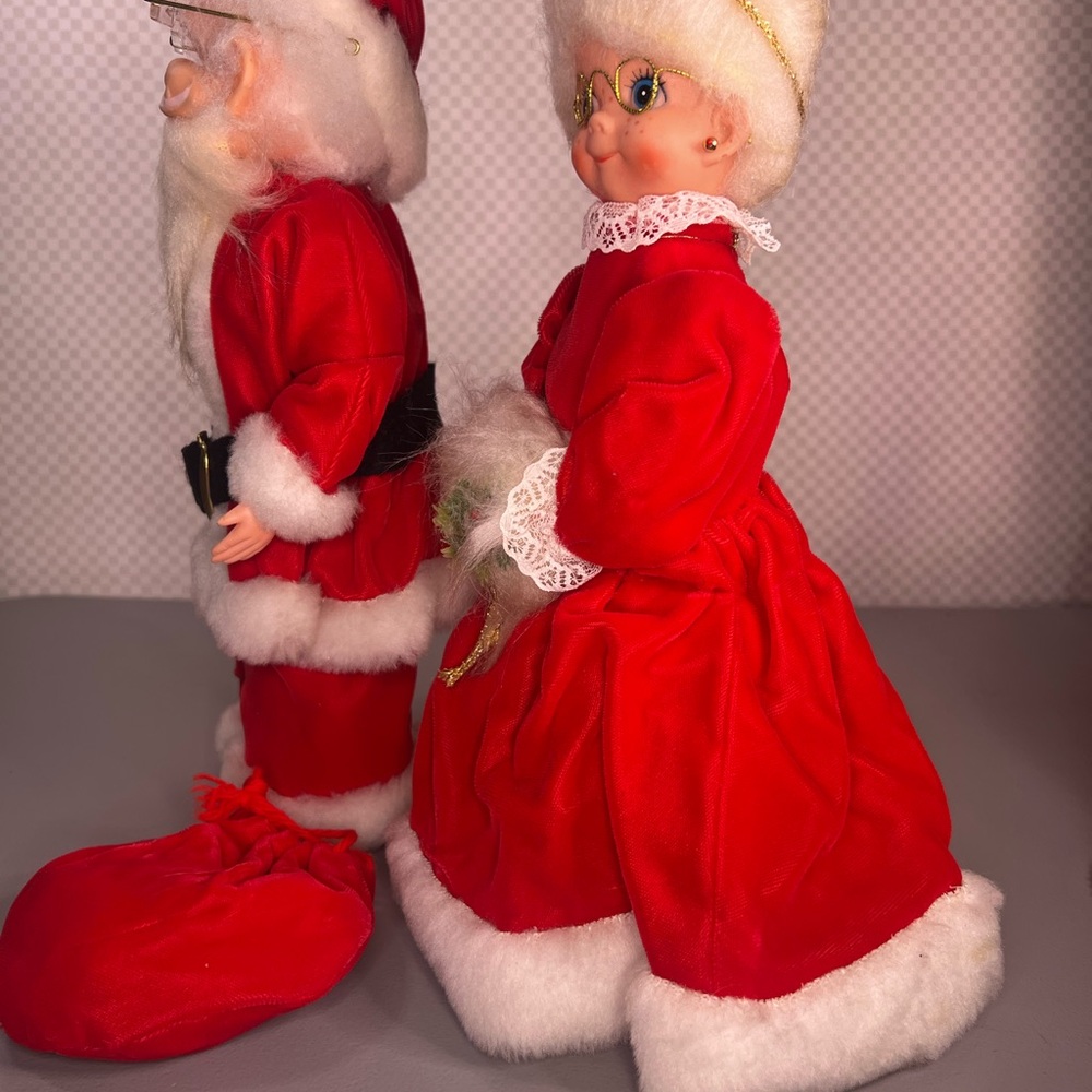 Vintage Crafted Christmas Mr and Mrs Santa Claus Doll Figures 13” - Picture 11 of 16